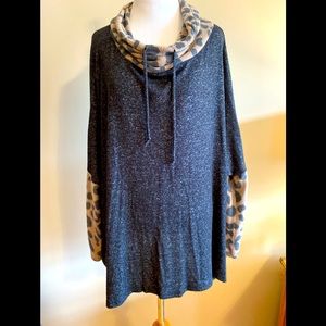 Women’s draw string neck top